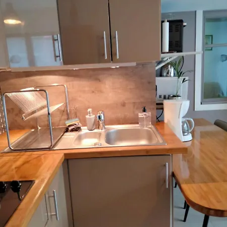 T2 Sur Cour Nantaise Lägenhet Rezé