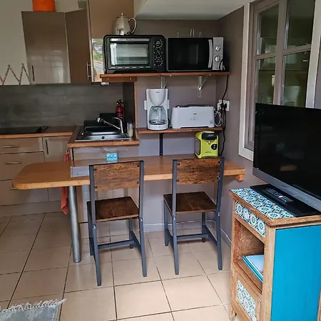 Apartment T2 Sur Cour Nantaise