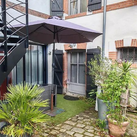 T2 Sur Cour Nantaise Apartment *